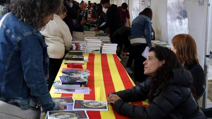 ⏯️ Sant Jordi es torna a viure als carrers de Lleida sense mascareta