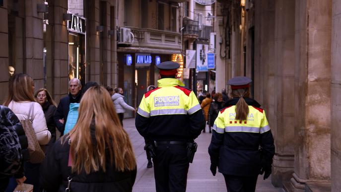 ⏯️ La policia reforça la seva presència a l'Eix Comercial de Lleida durant la campanya de Nadal