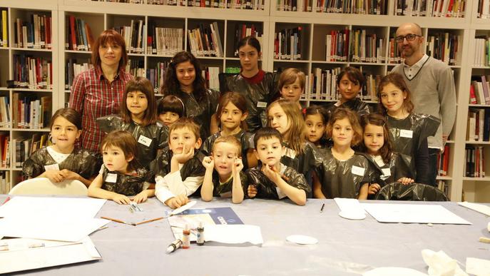 'Trucs' d'artista en un taller per als més petits a la Panera