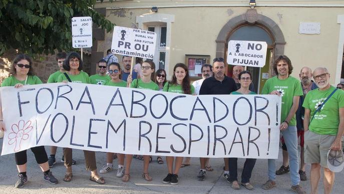 Els contraris a la planta de compostatge d’Ossó es manifestaran cada setmana