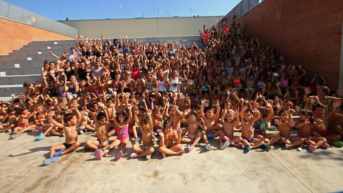 Dos-cents escolars participen en la trobada de les activitats municipals d'estiu de Lleida