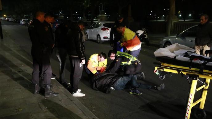 Dos motoristes ferits a l’avinguda del Segre i l’Ll-11