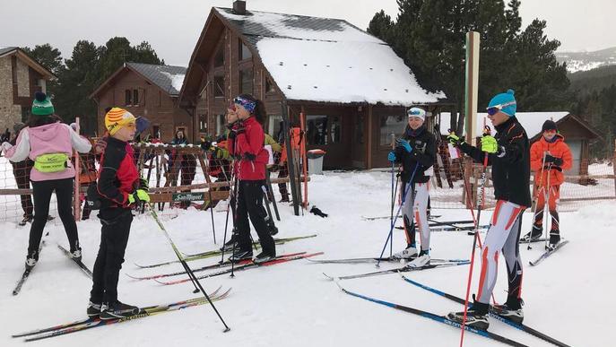 Alguaire rep a la fi esquiadors del Regne Unit, dels quals uns 300 aniran a Baqueira