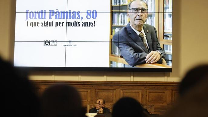 Jordi Pàmias: "La poesia ha de commoure'ns"