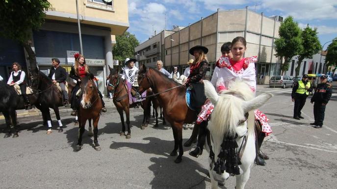 Lleida balla a ritme de sevillanes