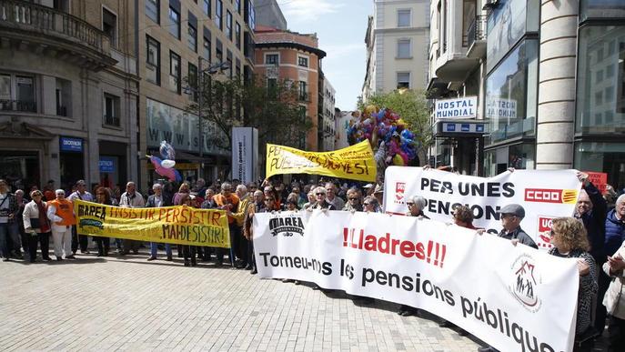 Els pensionistes de Lleida exigeixen una paga “digna” que superi els 1.080 euros al mes