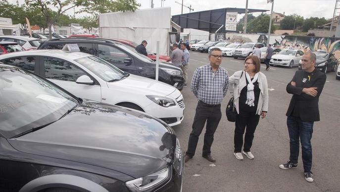 Més de 300 vehicles al mercat d’ocasió de Tàrrega