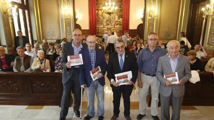 Presenten un llibre per passejar, mirar i reviure la Lleida d'ahir