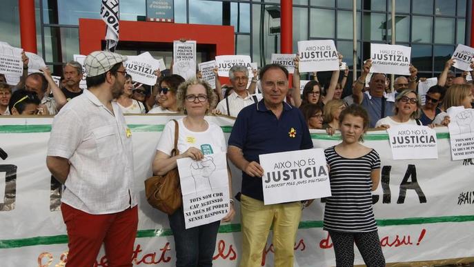 Concentració pels joves d’Altsasu i per l’agredit a Lleida