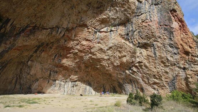 Les Avellanes vol un estudi geològic sobre la Cova Gran