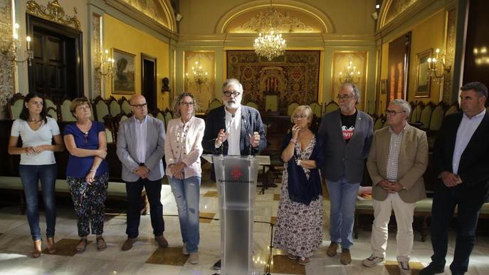 Larrosa accepta revisar noms ‘franquistes’ de carrers i consultarà el Memorial Democràtic