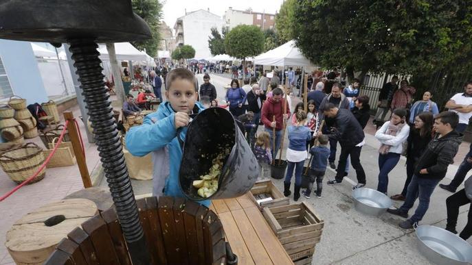 Alcarràs vol ser un referent català de la fruita i de la carn