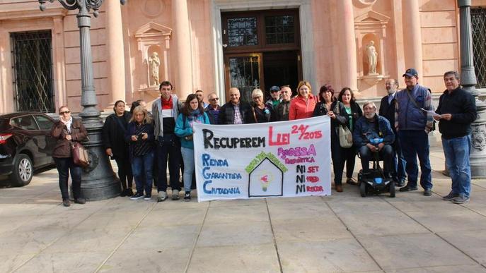 Només s’admeten menys del 5% de les sol·licituds per cobrar la Renda Garantida