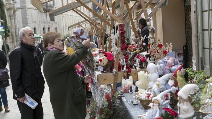 L’esperit festiu omple Cervera i Balaguer amb els tradicionals mercats nadalencs