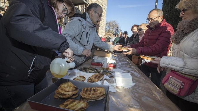 Belianes i Castelldans es bolquen en les seues fires de l’oli amb 11.000 quilos venuts