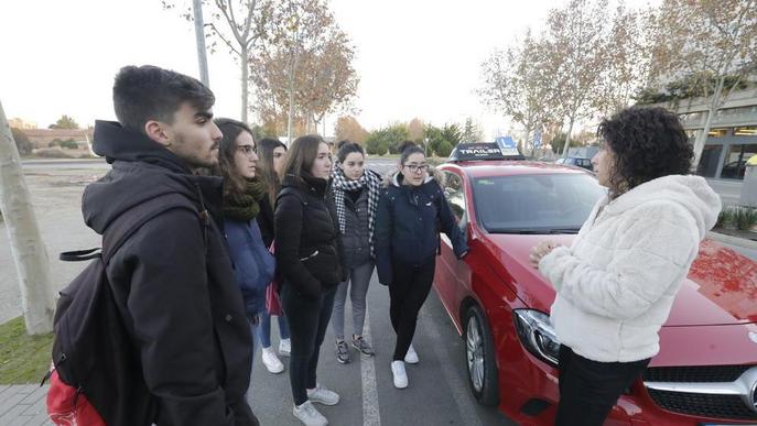 Els examinadors de trànsit suspenen la vaga després d’anul·lar 63 proves a Lleida