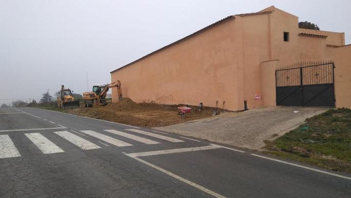 Benavent repara la façana del cementiri, que costarà 15.000 €