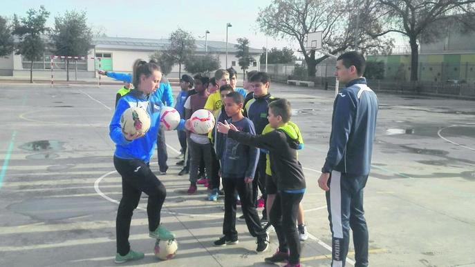 L’AEM difon el futbol femení als col·legis