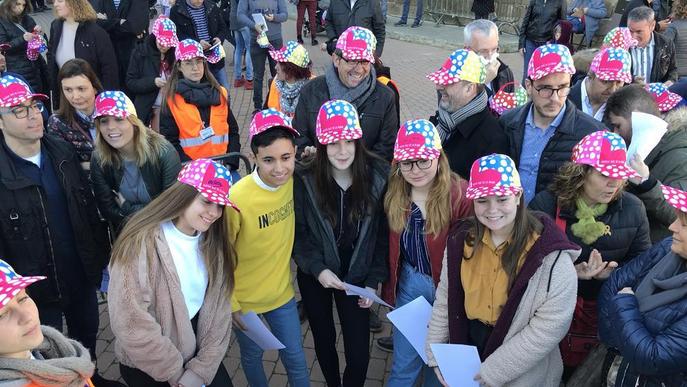 Unes 6.000 persones es posen la gorra per conscienciar sobre càncer infantil