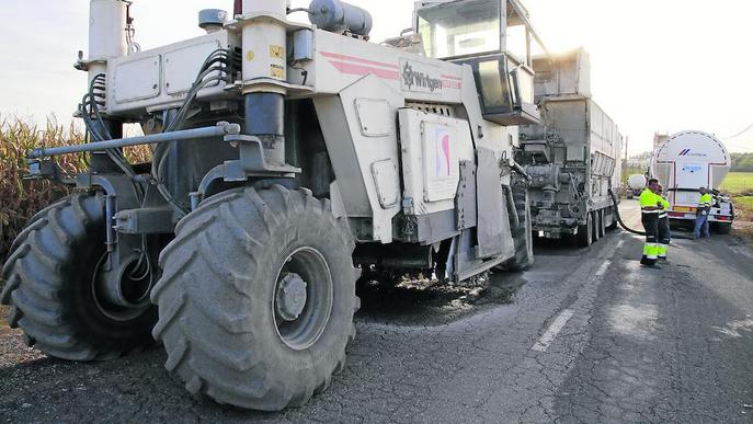 Tres milions per reparar camins de la CHE al Segrià