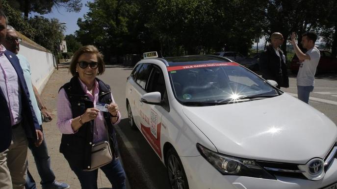 Una vintena de persones han utilitzat el taxi a l’Horta