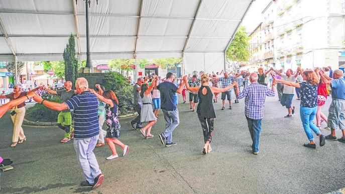 Festes d’aigua, tradició i música