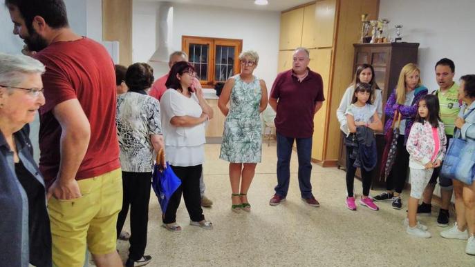 Palau de Noguera ‘estrena’ local social votant la representant del poble