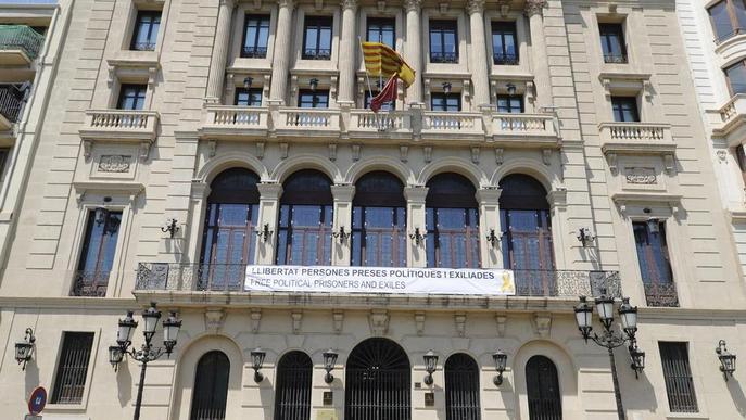 El govern local diu que la Generalitat avala el llaç i la pancarta a la Paeria
