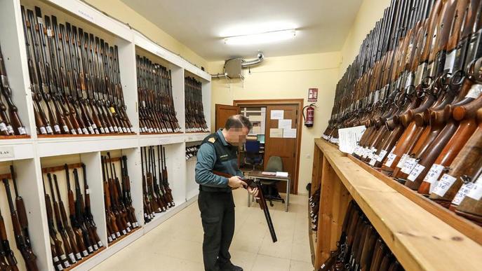 La Guàrdia Civil subhasta 345 armes amb preus de sortida de 10 a 1.000 euros
