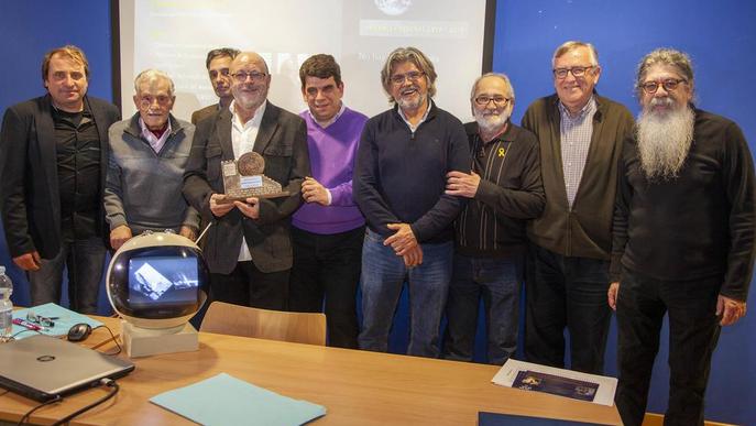 L'exalcalde de Vallbona rep un homenatge del Grup de Recerques