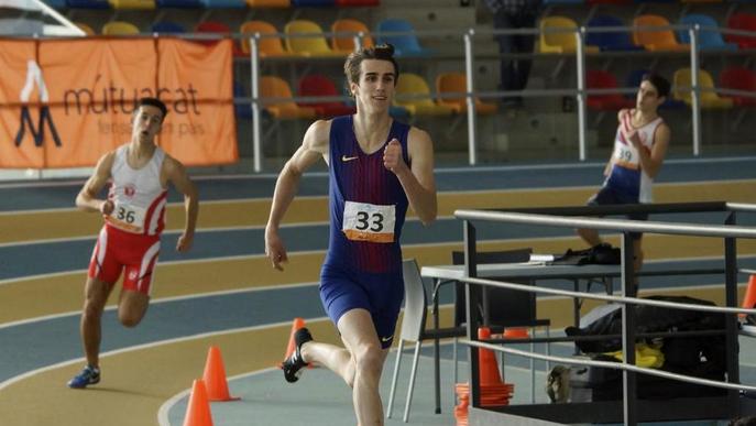 Bernat Erta, rècord estatal sub-20 'indoor' en 400 metres