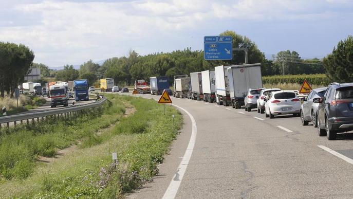 Cues a l'A-2 per les obres per refer el ferm