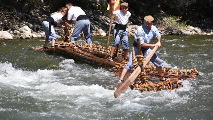 Els raiers de Nargó s'adapten a la crisi sanitària i solcaran el Segre el dia 15