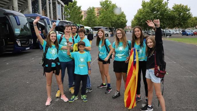 Marxa amb vehicles de l'ANC per la Diada a Lleida ciutat