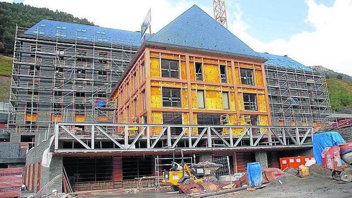 Comencen les obres de construcció de l'hotel de Messi a Baqueira