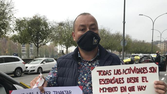 ⏯️ Marxa d'uns 150 vehicles per mostrar la indignació empresarial a Lleida