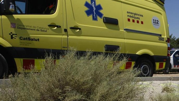 En estat crític un motorista després de tenir un accident a Torà