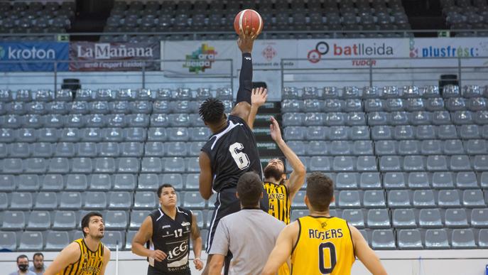 ⏯️ El Força Lleida s'emporta el derbi amistós contra el CB Pardinyes