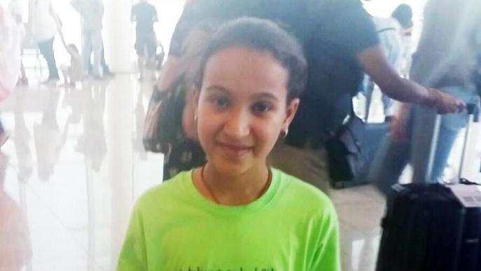 Arriba la primera nena sahrauí dels 34 que passaran l'estiu a Lleida