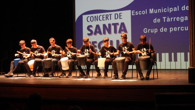 Tàrrega celebra un lluït concert de Santa Cecília en favor de l’Associació Catalunya Contra el Càncer de la ciutat