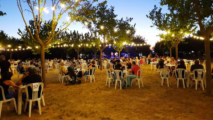 Unes 200 persones gaudeixen del primer concert del Km Cultural d’agost a Tàrrega