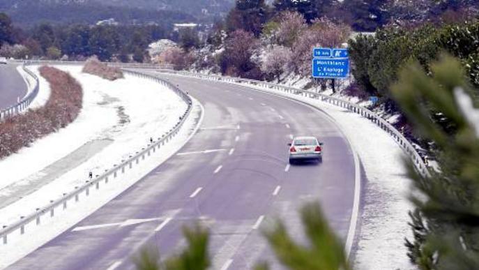 Pèrdues milionàries al Pirineu a causa de l’alarma de neu