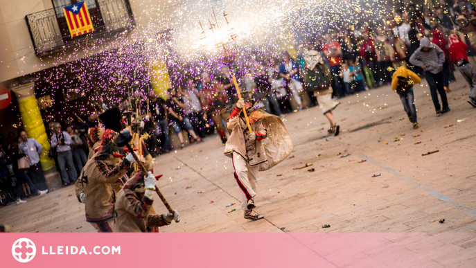 El Ball de Diables de Cervera organitza una festa dels anys 80-90