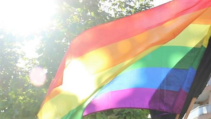 La societat reacciona: tres setmanes que demostren que la LGTBIfòbia "està molt present"