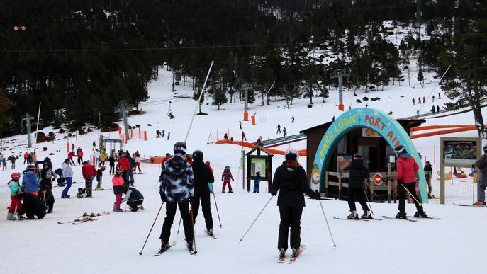 ⏯️ Les estacions d'esquí encaren el pont de la Puríssima amb optimisme