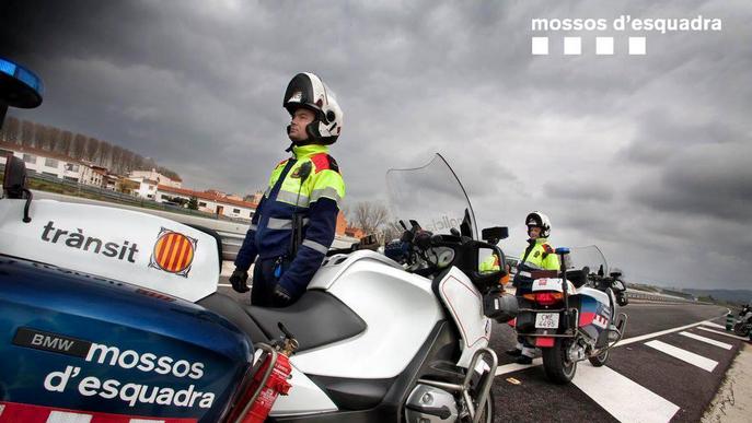 Mor atropellat un vianant que caminava de nit pel mig de l'N-IIa a Lleida