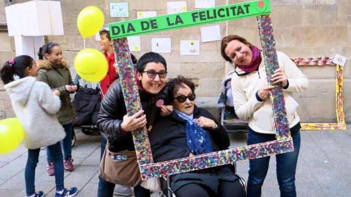 Lleida #contagiaFelicitat en el Dia Mundial dins d'un projecte de la UdL per estudiar la psicologia positiva