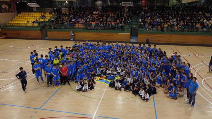 Més de 700 persones acompanyen la presentació del Club Esportiu Maristes Lleida