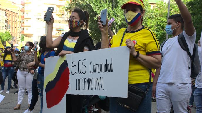 Manifestació a Lleida per donar suport al Paro Nacional de Colòmbia