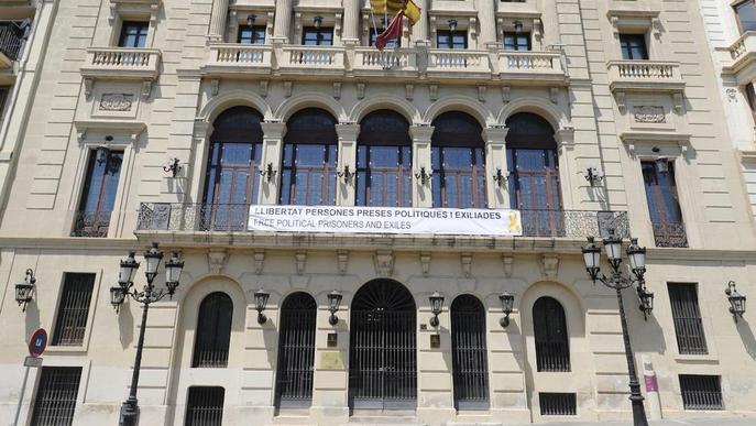 La Paeria denuncia a la Fiscalia els “incidents” amb les pancartes